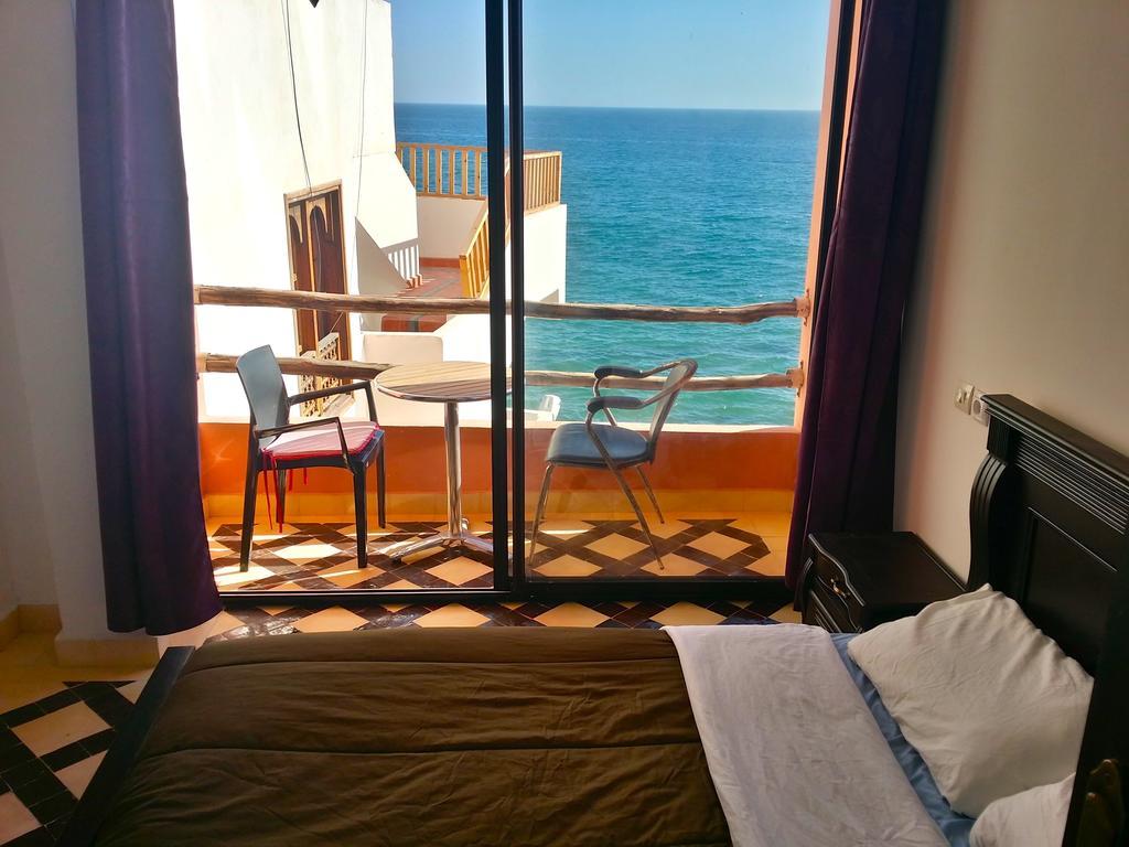Bouad Seafront Apartments & Rooms ทากาเซาท์ ห้อง รูปภาพ