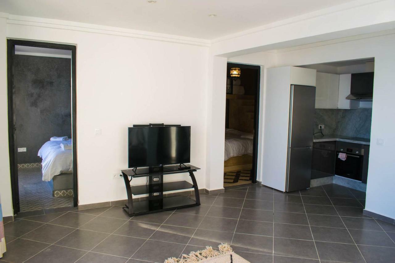 Bouad Seafront Apartments & Rooms ทากาเซาท์ ภายนอก รูปภาพ