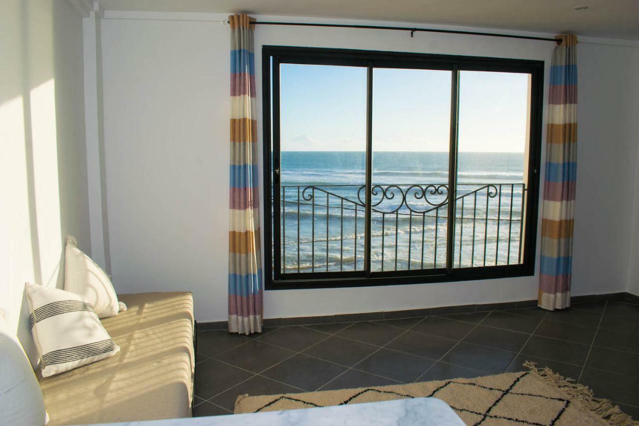 Bouad Seafront Apartments & Rooms ทากาเซาท์ ภายนอก รูปภาพ