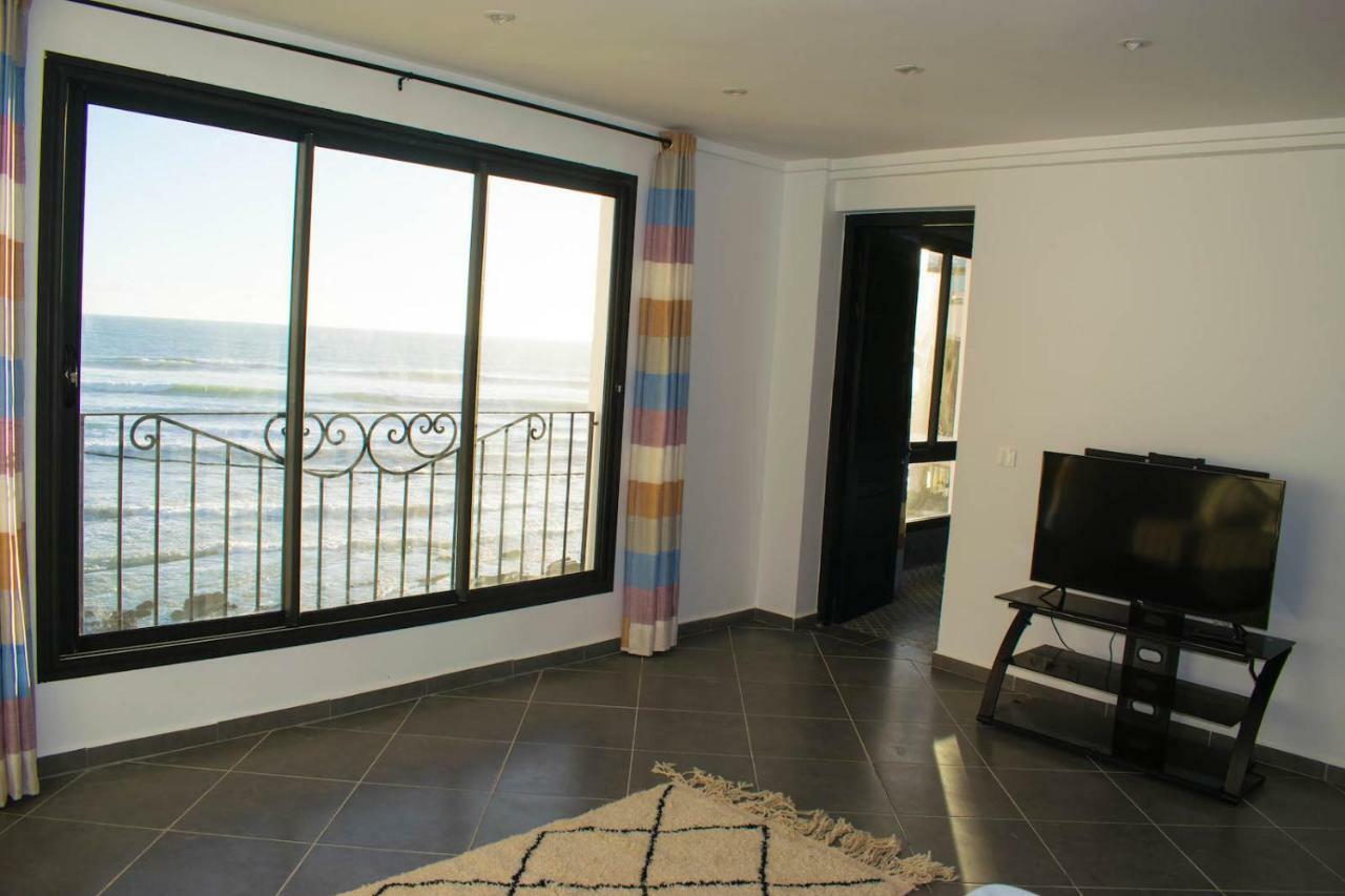 Bouad Seafront Apartments & Rooms ทากาเซาท์ ภายนอก รูปภาพ